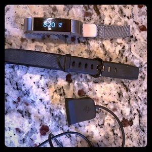 Fitbit Alta HR